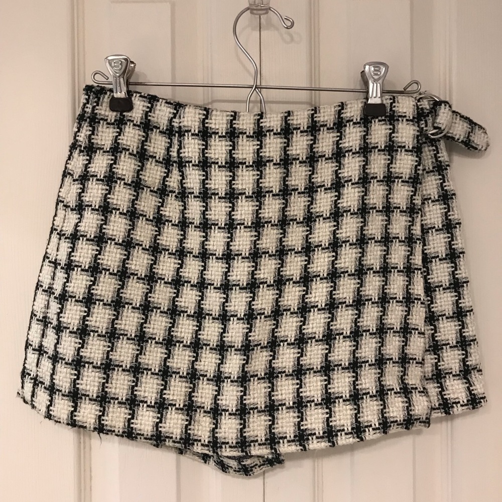 Forever 21 Plaid Skort